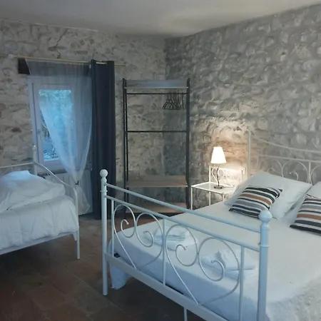 Logis Restaurant L'esquielle 3* Saint-Genies-de-Malgoires