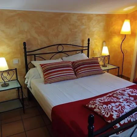 Logis Restaurant L'esquielle Hotel