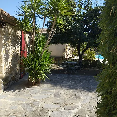 Logis Restaurant L'esquielle Hotel