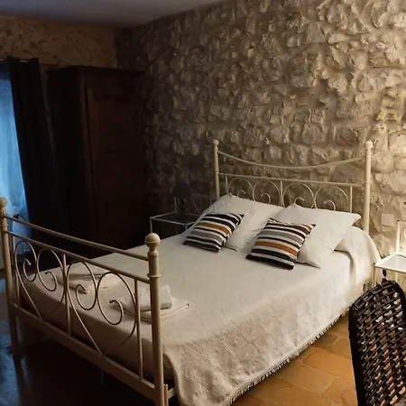 Hotel Logis Restaurant L'esquielle