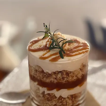 Hotel Logis Restaurant L'esquielle Saint-Genies-de-Malgoires
