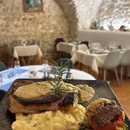Logis Restaurant L'esquielle 3*
