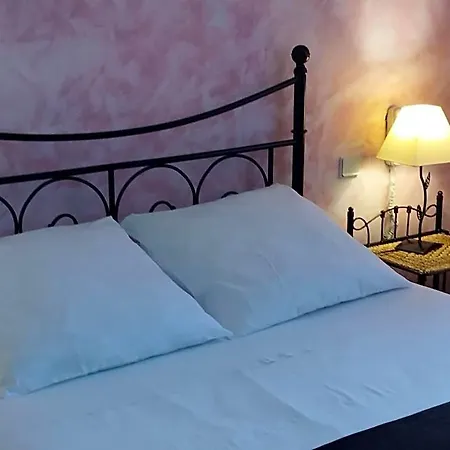 Logis Restaurant L'esquielle 3* Saint-Genies-de-Malgoires