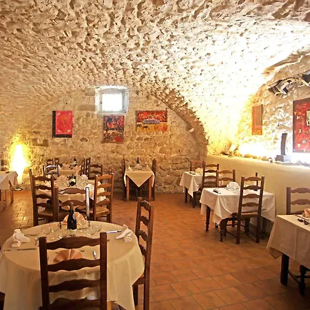 Logis Restaurant L'esquielle 3*