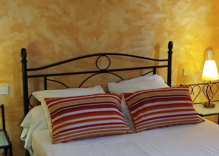 Logis Restaurant L'esquielle 3* Saint-Genies-de-Malgoires